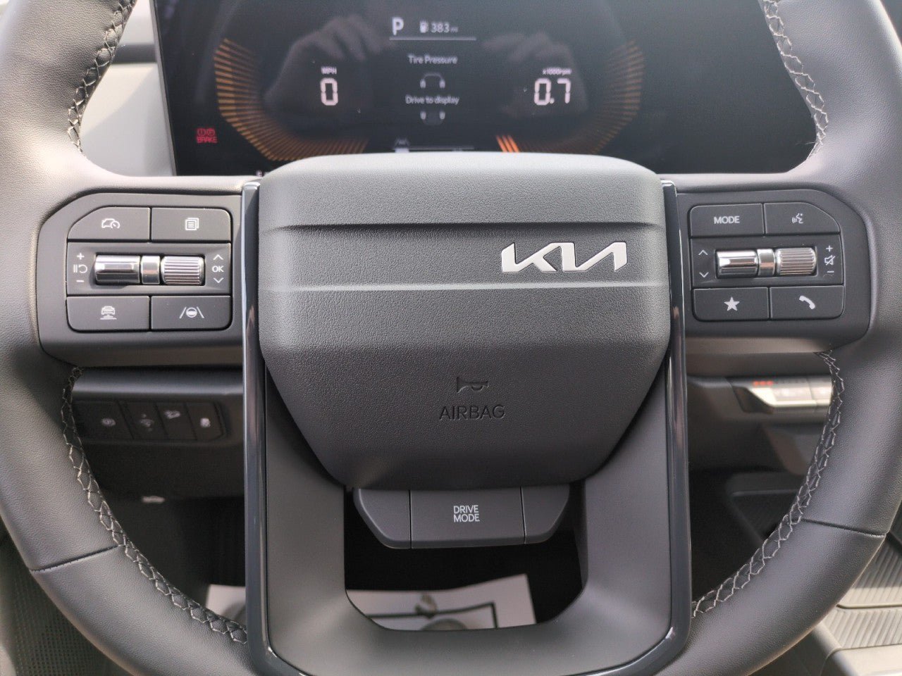 New 2027 Kia Seltos S FWD image 16