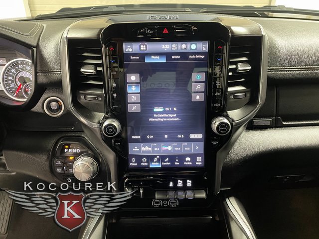 Used 2025 RAM 1500 Laramie w/ Sport Appearance Package AWD/4WD image 16