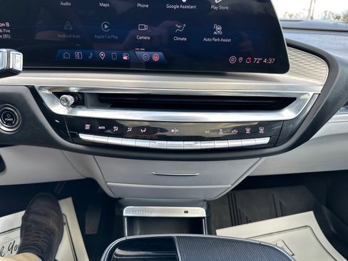 Used 2024 Cadillac Lyriq Luxury w/ LPO, Floor Liner Package image 28