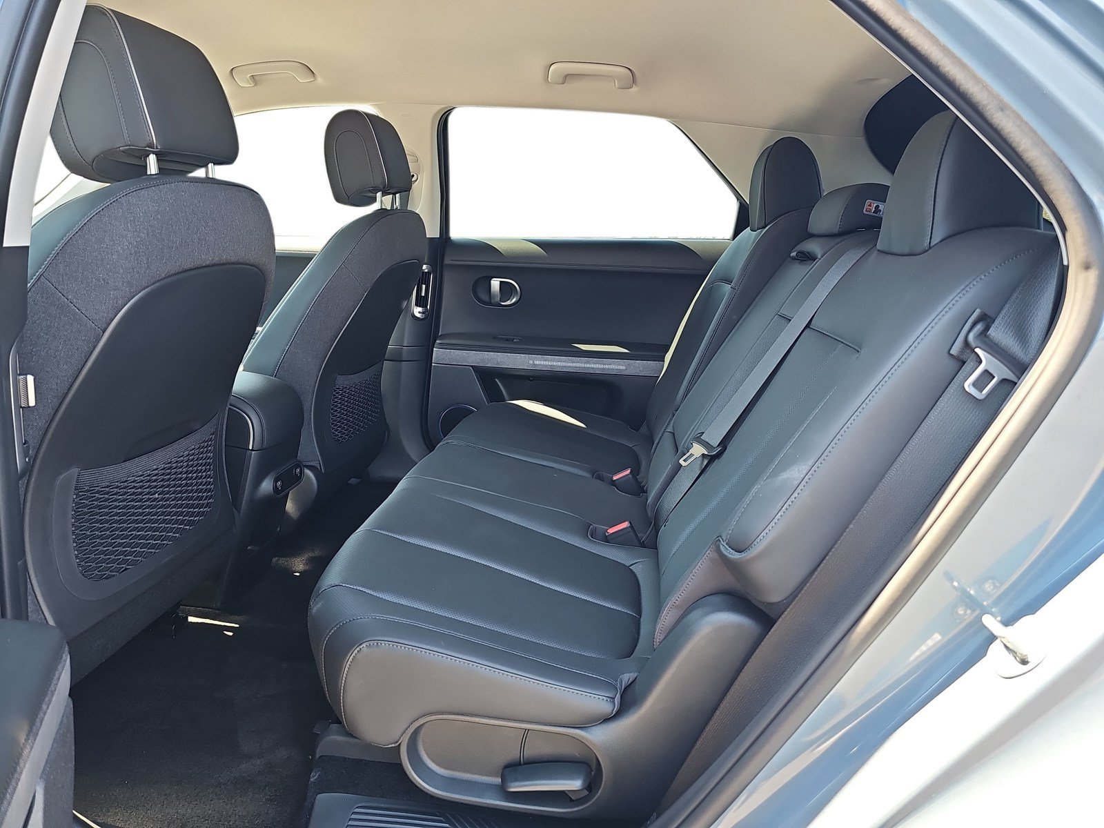 Used 2023 Hyundai Ioniq 5 SEL w/ Cargo Package AWD/4WD image 11