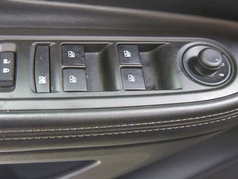 Used 2021 Buick Encore Preferred image 15