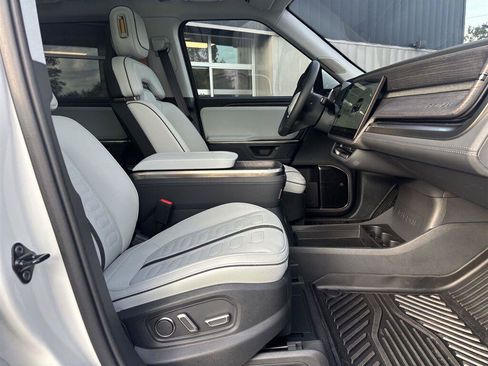 Used 2026 Rivian R1S Adventure AWD/4WD image 16