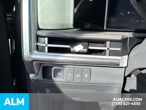 Used 2024 Hyundai Santa Fe Calligraphy image 22