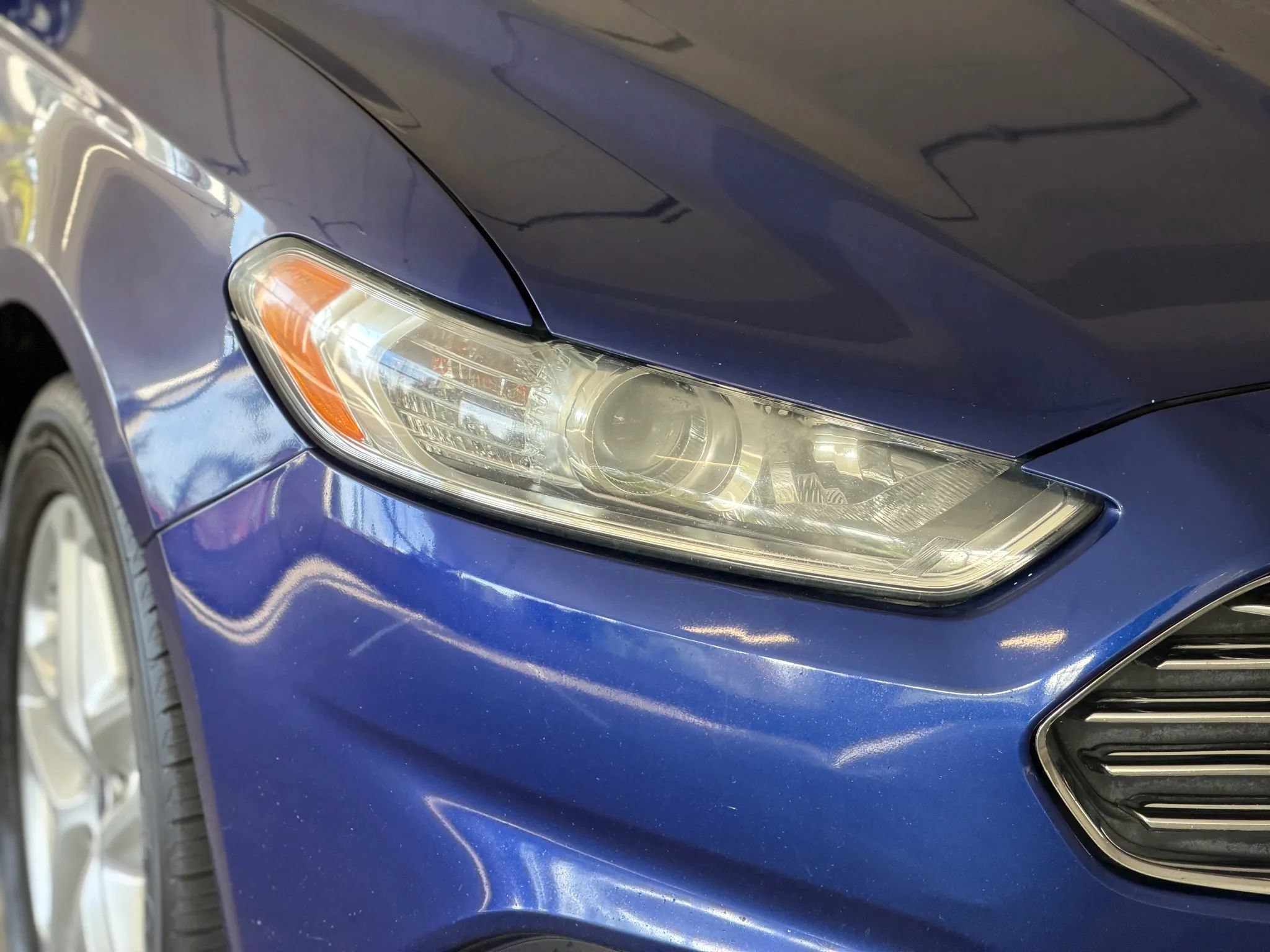 Used 2013 Ford Fusion SE FWD image 10