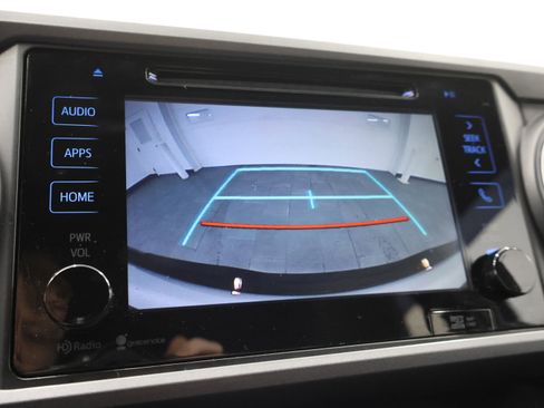 Used 2016 Toyota Tacoma TRD Off-Road image 18