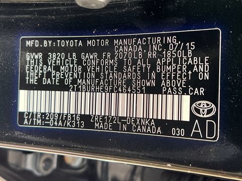 Used 2015 Toyota Corolla LE FWD image 35