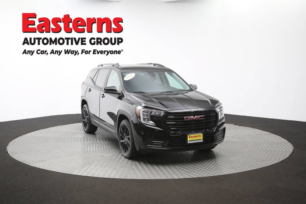 Used 2023 GMC Terrain SLE w/ Driver Convenience Package AWD/4WD image 52