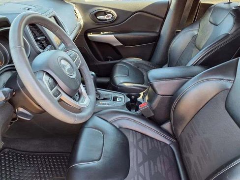 Used 2022 Jeep Cherokee Latitude image 16