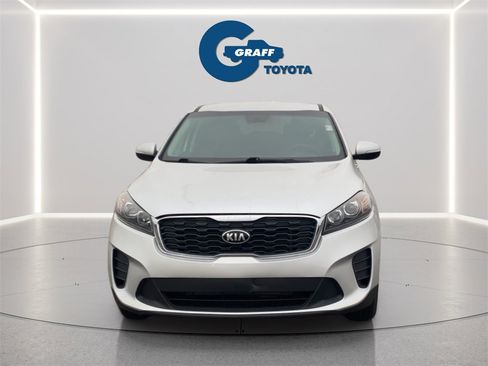 Used 2020 Kia Sorento LX image 9