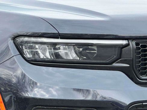 Used 2023 Jeep Grand Cherokee 30th Anniversary image 8