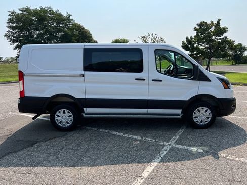 Used 2025 Ford Transit 250 Low Roof w/ Exterior Upgrade Package RWD image 12