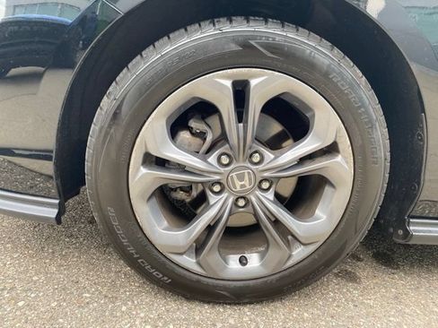 Used 2023 Honda Accord EX image 34