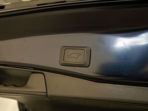 Used 2020 Toyota RAV4 XSE w/ XSE Grade Weather Package image 6