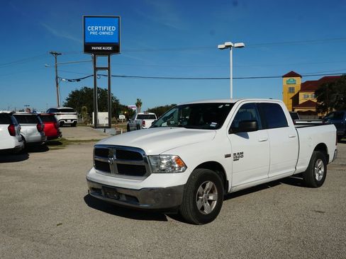 Used 2019 RAM 1500 Classic SLT image 1