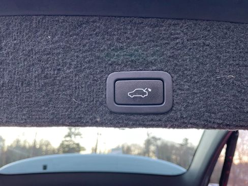 Used 2016 Volvo XC60 T5 image 46