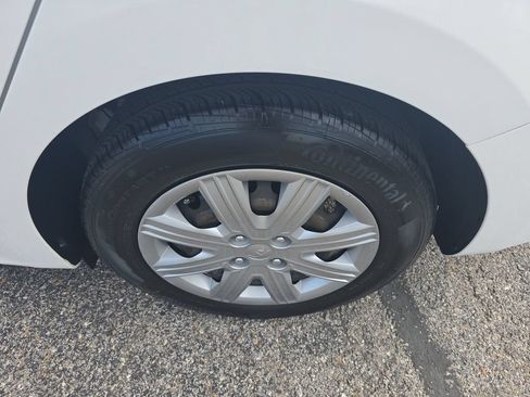 Used 2021 Kia Rio S FWD image 11