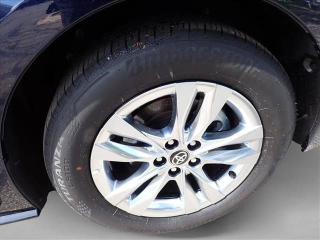 Certified 2026 Toyota Sienna Limited AWD/4WD image 7