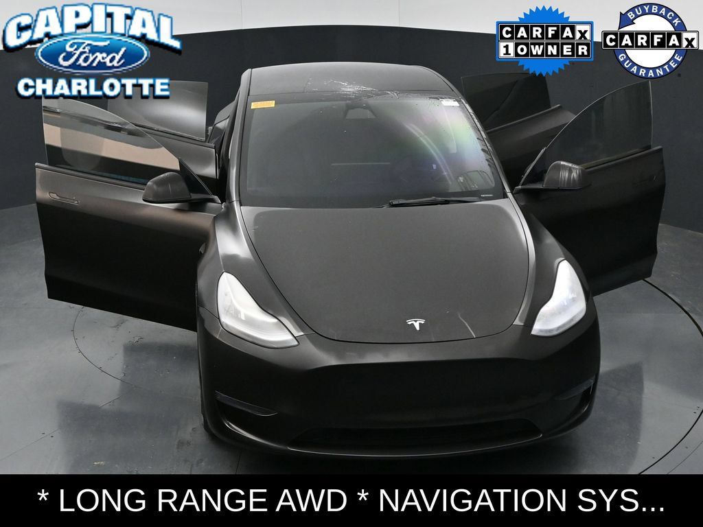 Used 2023 Tesla Model Y Long Range AWD/4WD image 29