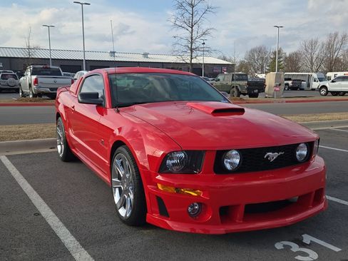 Used 2007 Ford Mustang GT Premium image 4