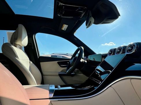 Certified 2026 Mercedes-Benz GLC 300 4MATIC image 14