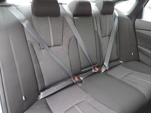 Used 2025 Honda Accord Sport image 22