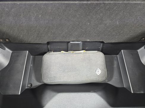 Used 2023 Rivian R1T Adventure AWD/4WD image 14
