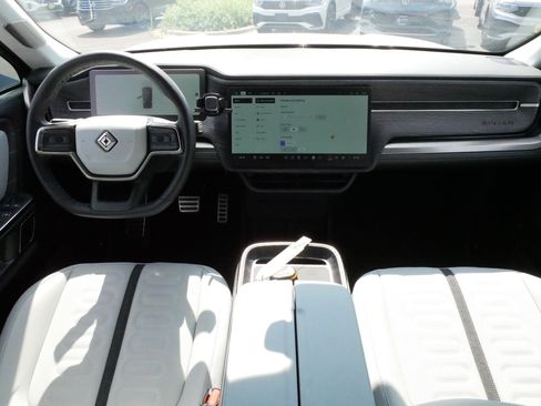 Used 2023 Rivian R1S Adventure AWD/4WD image 10