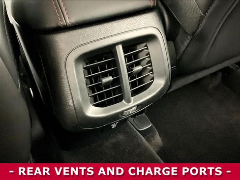 Used 2017 Jeep Cherokee Trailhawk w/ Cold Weather Group AWD/4WD image 10