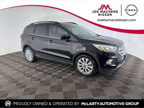 Used 2019 Ford Escape SEL AWD/4WD image 1