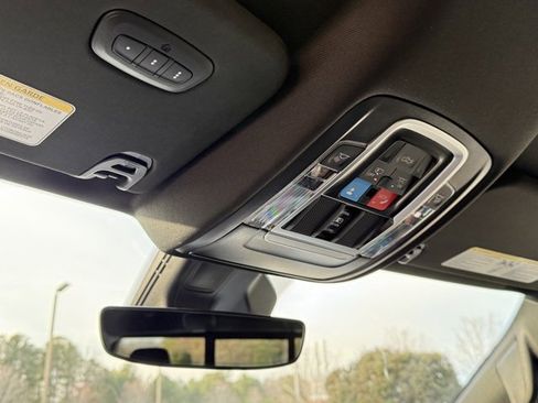 New 2026 RAM 1500 4x4 Crew Cab image 26