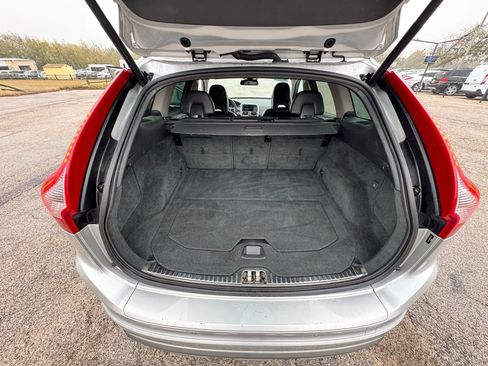 Used 2014 Volvo XC60 T6 image 27