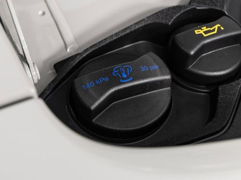 Certified 2024 Porsche 911 Carrera T image 22