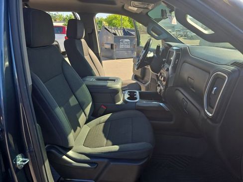 Used 2021 Chevrolet Silverado 1500 RST image 10
