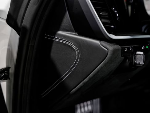 Used 2024 Porsche 911 Dakar image 24