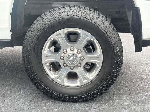 Used 2024 RAM 2500 Big Horn image 9