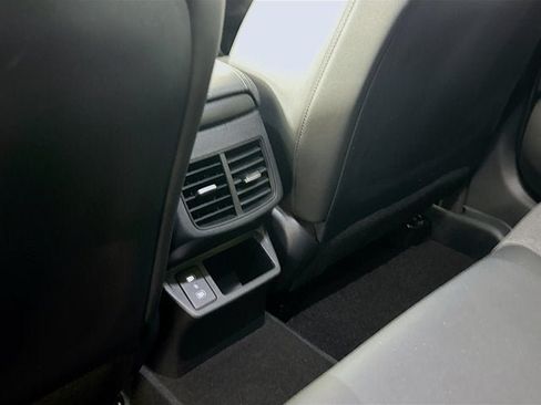 Used 2024 Kia Seltos S AWD/4WD image 25