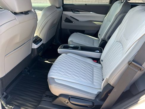 New 2026 INFINITI QX60 Autograph image 12