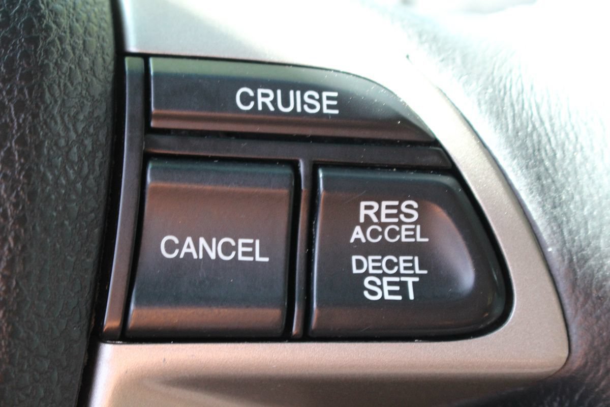 Used 2010 Honda Accord EX-L image 22