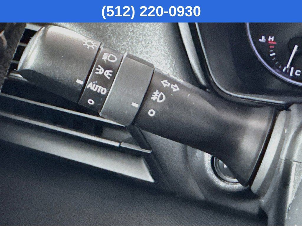 Used 2024 Subaru Legacy Premium AWD/4WD image 13