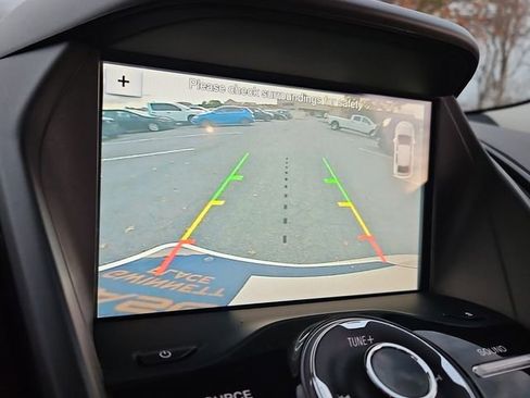 Used 2018 Ford Escape Titanium w/ Ford Safe & Smart Package image 24