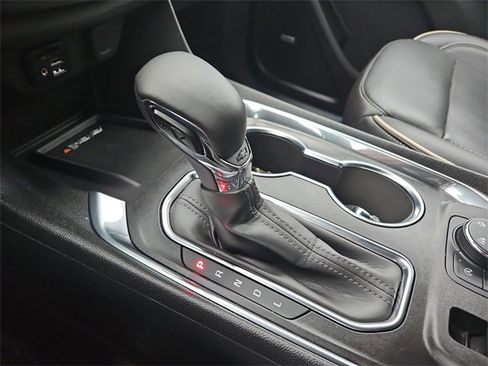 Certified 2023 Chevrolet Traverse Premier w/ LPO, Floor Liner Package image 16