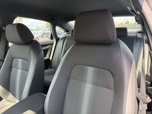 Used 2023 Honda Civic Sport image 5