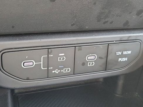 Used 2025 Kia K4 LXS image 29