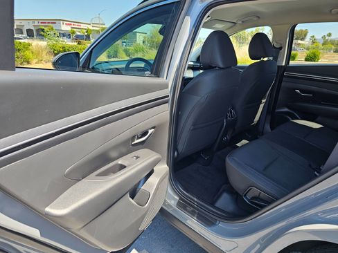 Used 2024 Hyundai Tucson SEL FWD image 17
