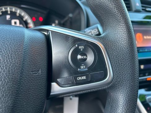 Used 2018 Honda CR-V LX image 16