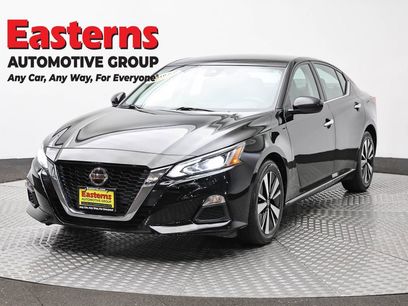 Used 2022 Nissan Altima 2.5 SV