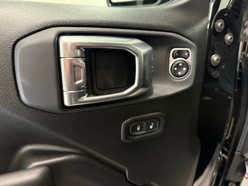 New 2026 Jeep Wrangler Unlimited Rubicon image 14