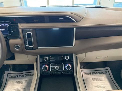 Used 2021 GMC Yukon Denali w/ Denali Ultimate Package image 34