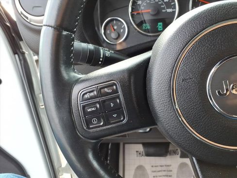 Used 2014 Jeep Wrangler Unlimited Sahara w/ Dual Top Group image 15