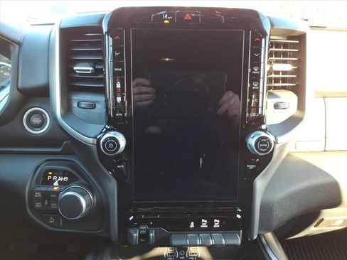 New 2026 RAM 1500 Big Horn AWD/4WD image 22